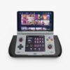 Tay cầm Grip Full Size màu đen lắp trên máy AYN Thor đang mở, hiển thị màn hình game