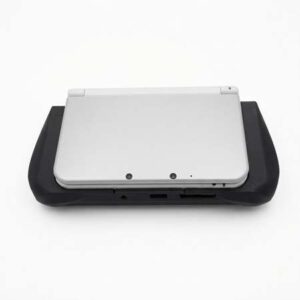 Tay cầm Grip Full Size màu đen lắp trên AYN Thor ở trạng thái gập, nhìn từ trên xuống